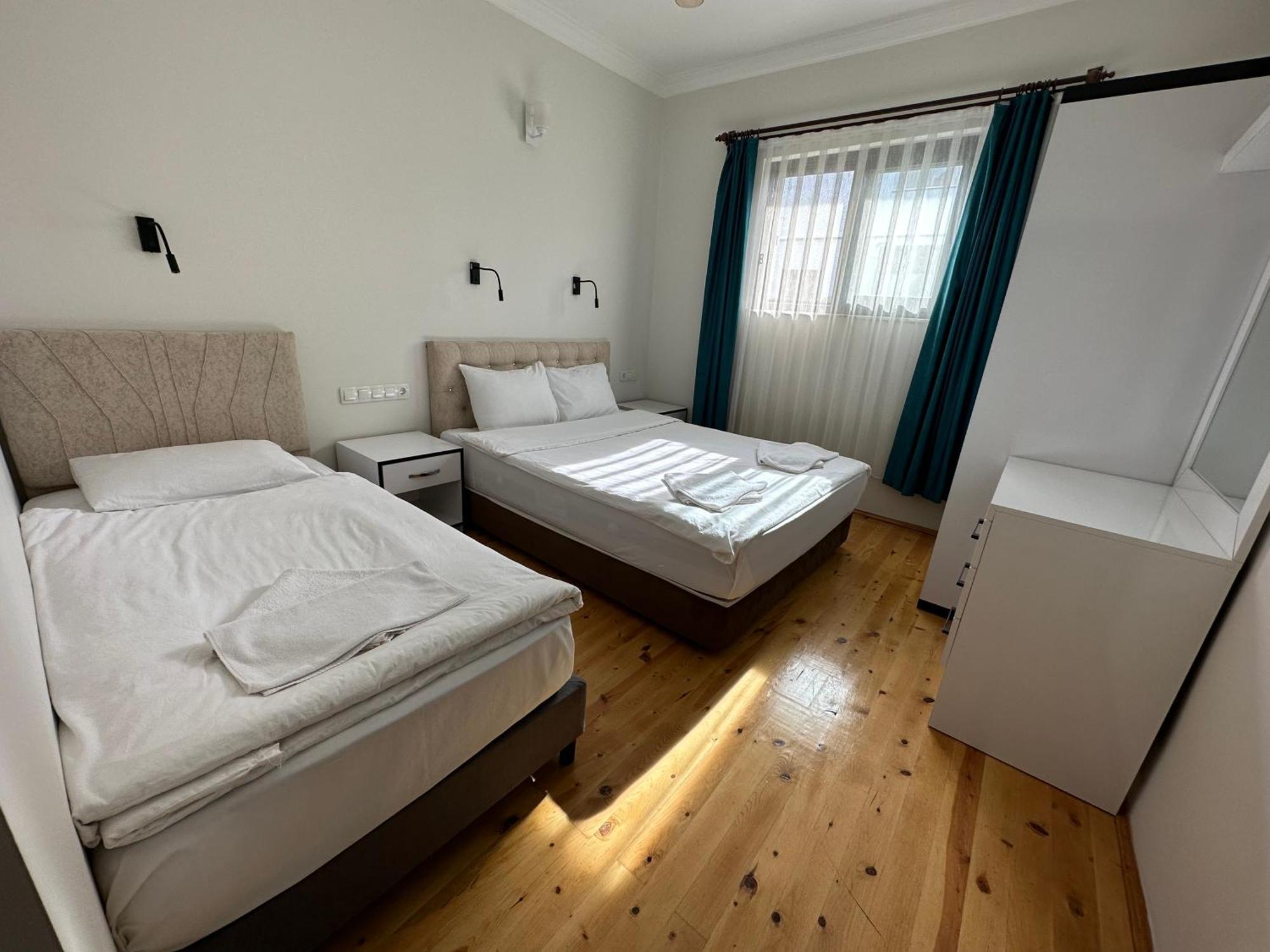 Palm Konak Hotel Чирали Екстериор снимка