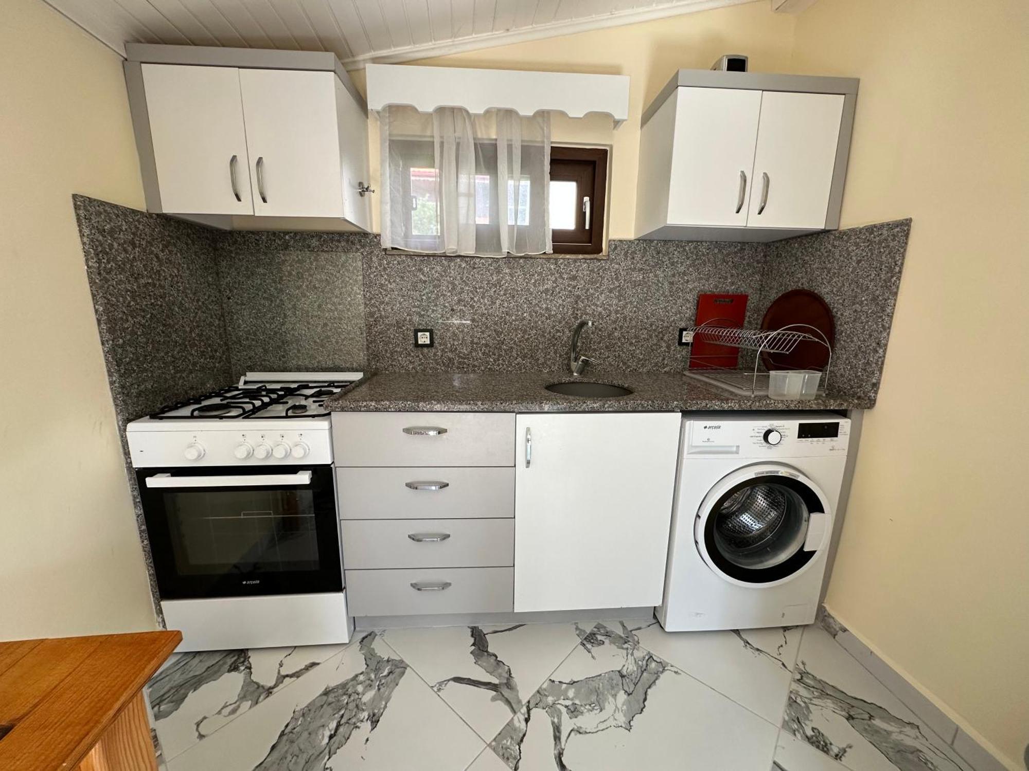 Palm Konak Hotel Чирали Екстериор снимка