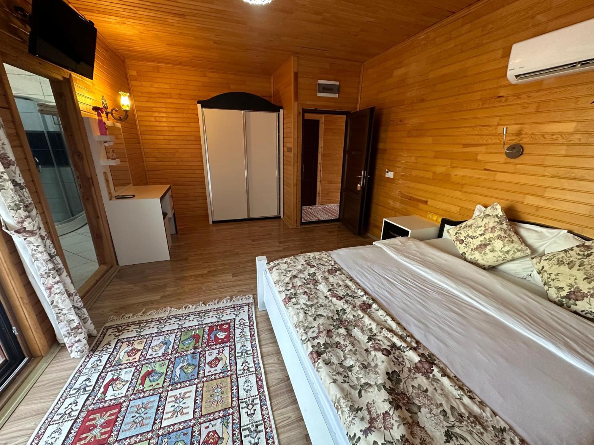Palm Konak Hotel Чирали Екстериор снимка