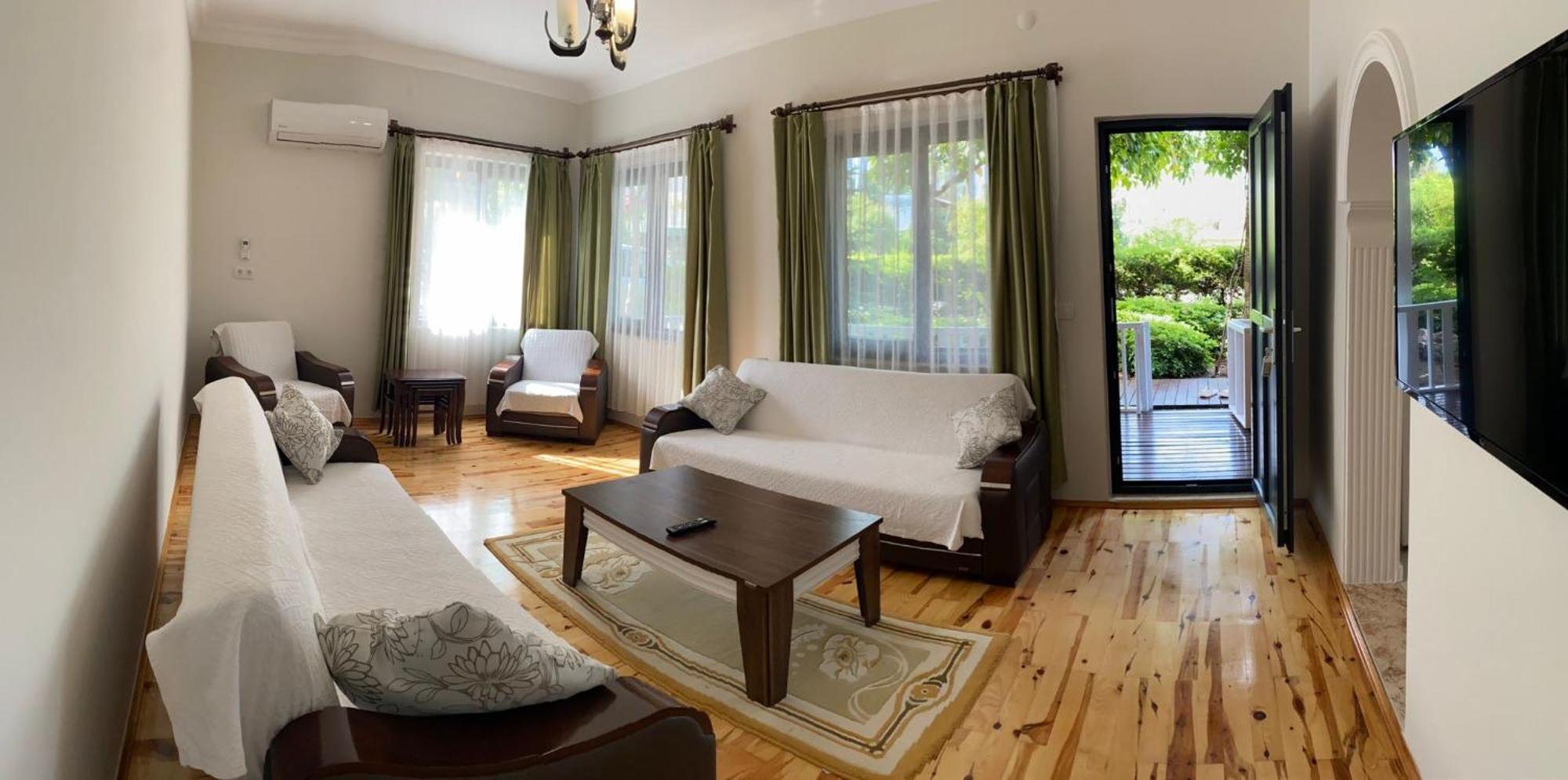 Palm Konak Hotel Чирали Стая снимка