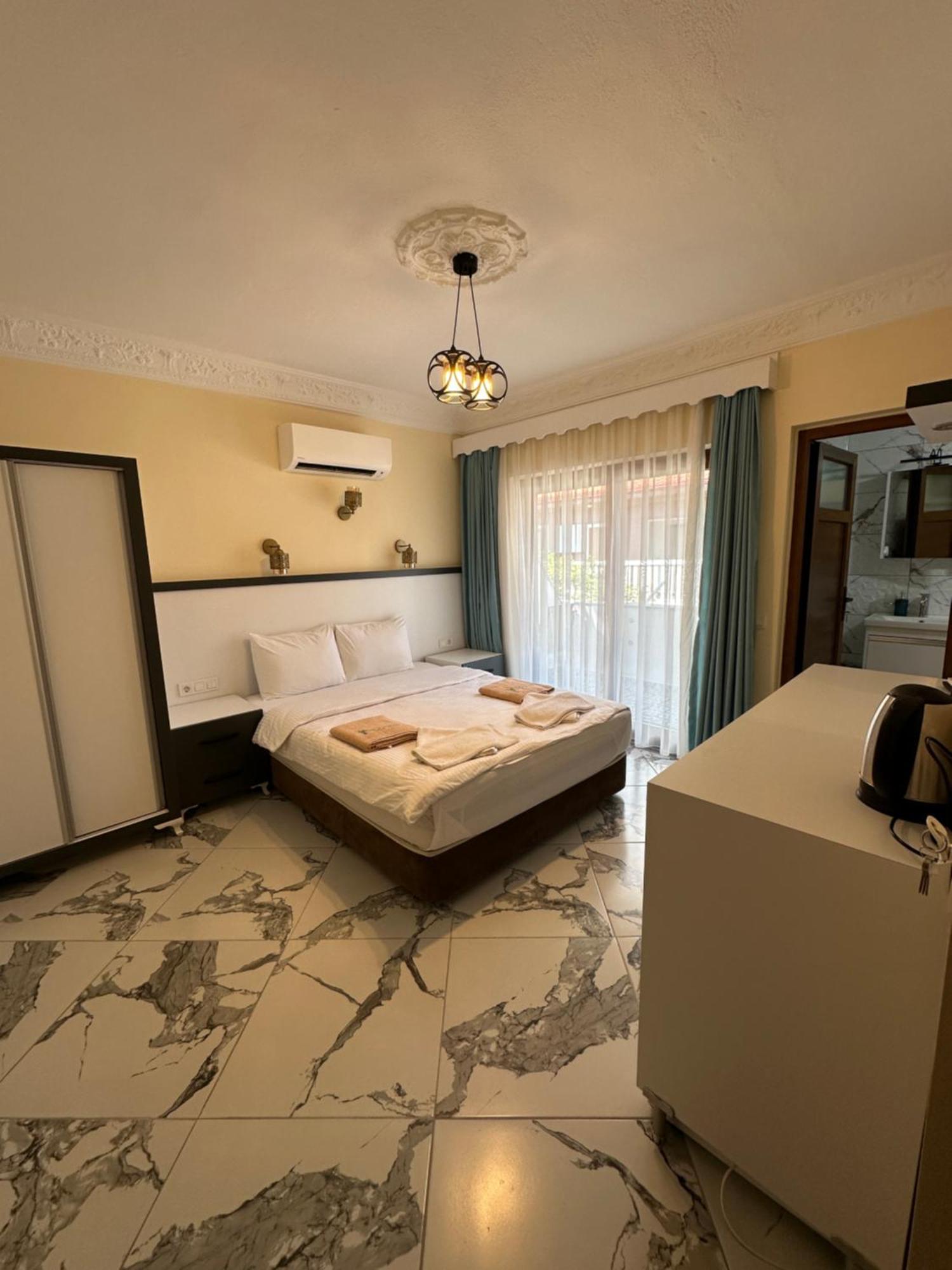 Palm Konak Hotel Чирали Екстериор снимка